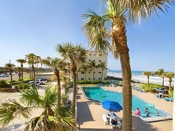 3rd image of 1465 Highway A1a APT 504