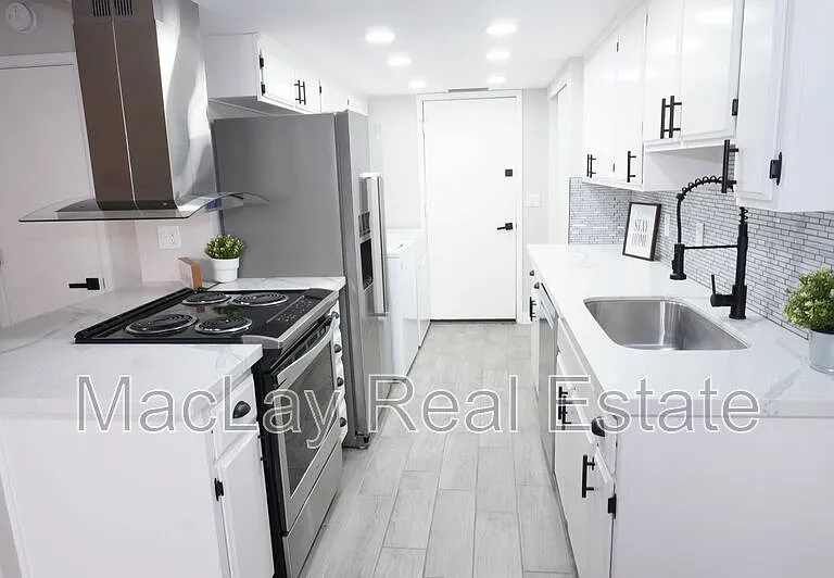 5002 E Hazel Dr #2 — Photo 9