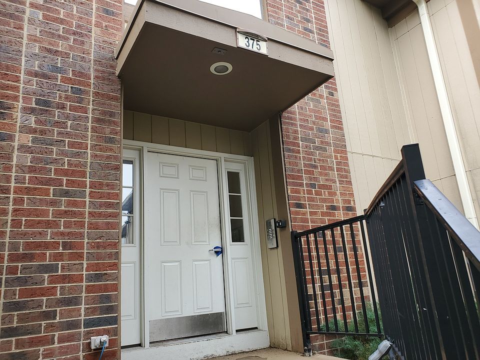 1st image of 375 Wilmington Dr #302F
