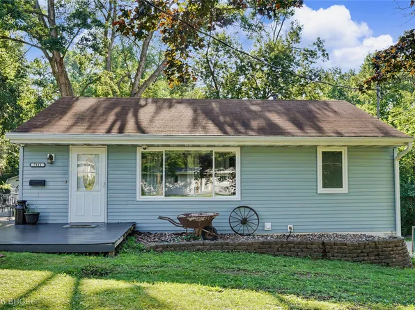 7111 SW 17th St, Des Moines, IA 50315