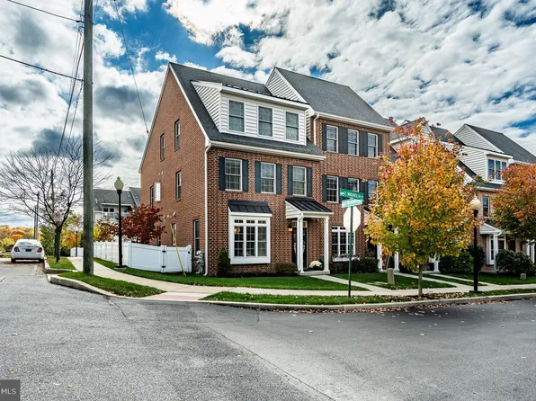 600 Magnolia Ct, Kennett Square, PA 19348