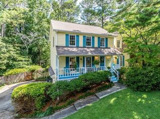 3959 Millwood Ln, Lilburn, GA 30047
