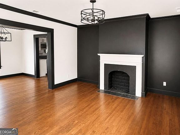 2nd image of 1802 S Gordon St SW