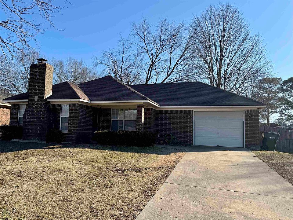 2nd image of 2420 Whitehall Dr