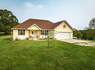 497 Goss Cave Rd, Seymour, MO 65746