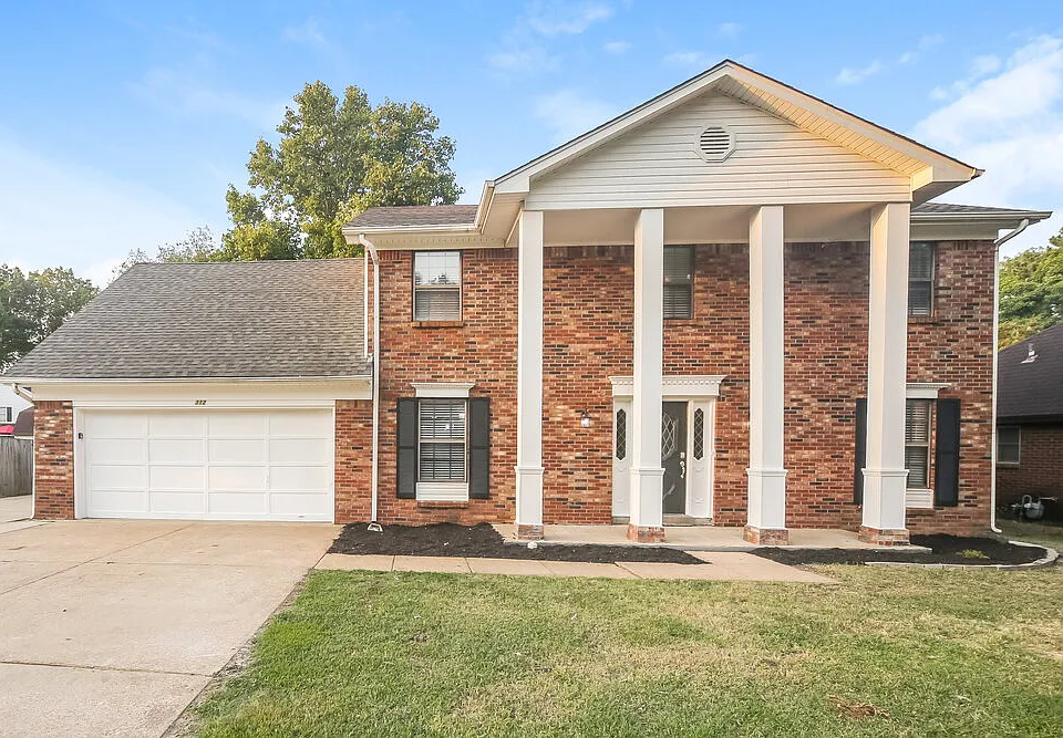 312 Clarington Dr