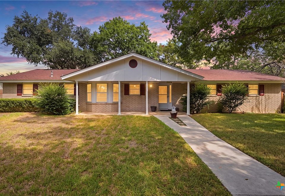1st image of 1314 Canary Ln