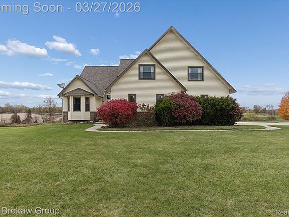 3rd image of 9028 Gale Rd