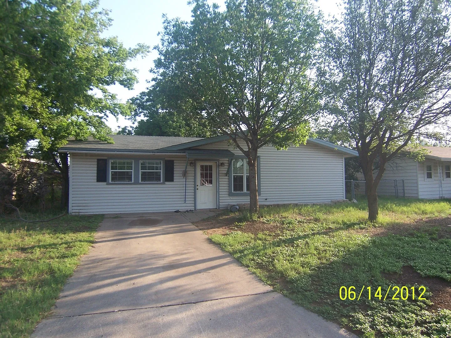 Four Bedroom — Photo 1