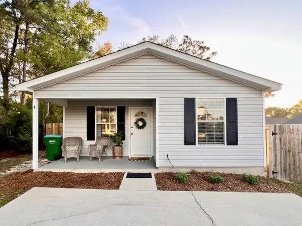 4 Ted Lott Ln, Crawfordville, FL 32327