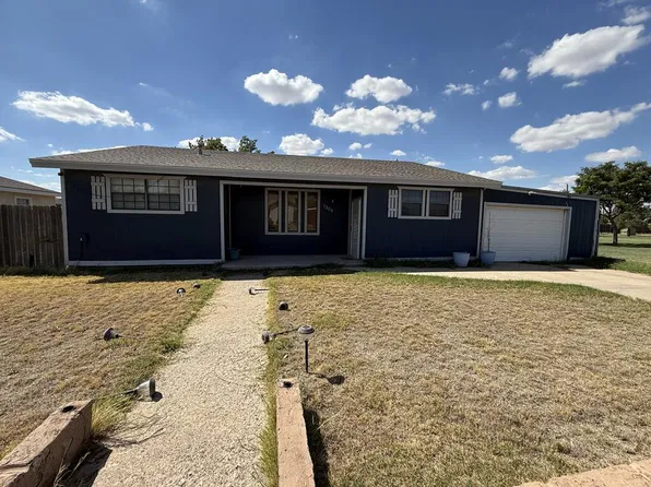 1304 Woodlawn Dr, Odessa, TX 79761