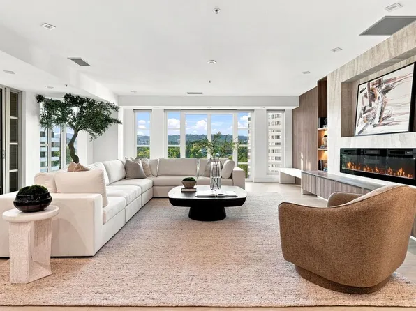 10580 Wilshire Blvd APT 36, Los Angeles, CA 90024