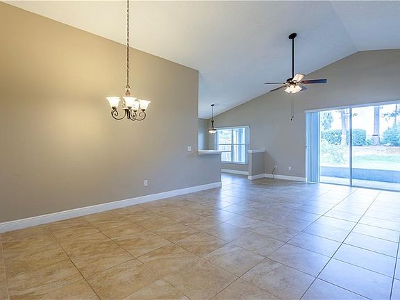 2nd image of 1036 Ballyshannon Pkwy