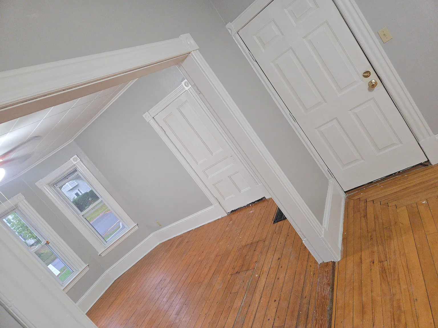 24 Phillips St — Photo 3
