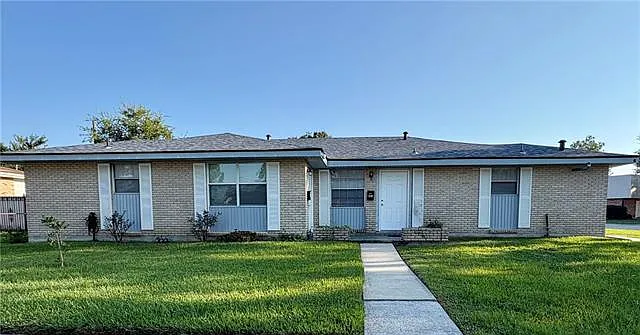 2120 Esplanade Pl