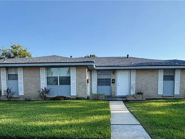 2120 Esplanade Pl, Terrytown, LA 70056