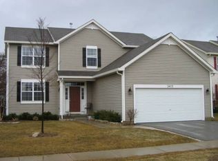 2472 Waterleaf Ln, Woodstock, IL 60098