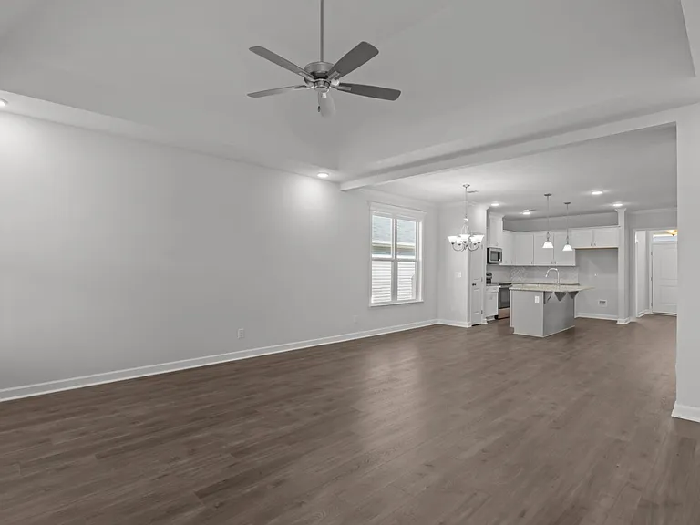 8163 Snelling Dr — Photo 10