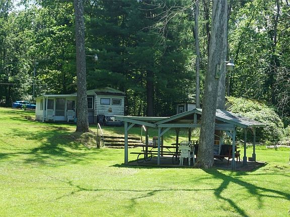 5th image of 214 Button Shores Rd