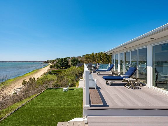 2nd image of 16 Oceanview Dr