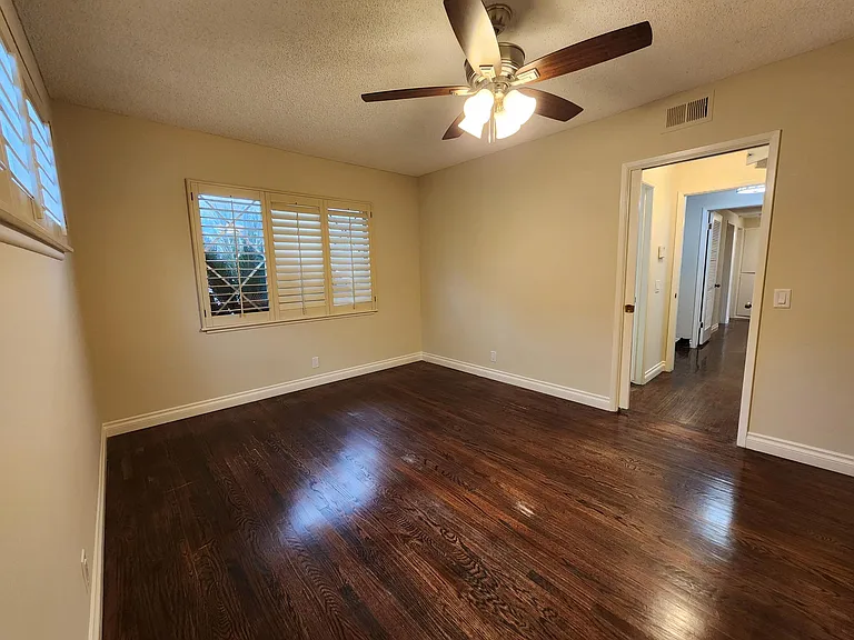 4131 Aralia Rd — Photo 4