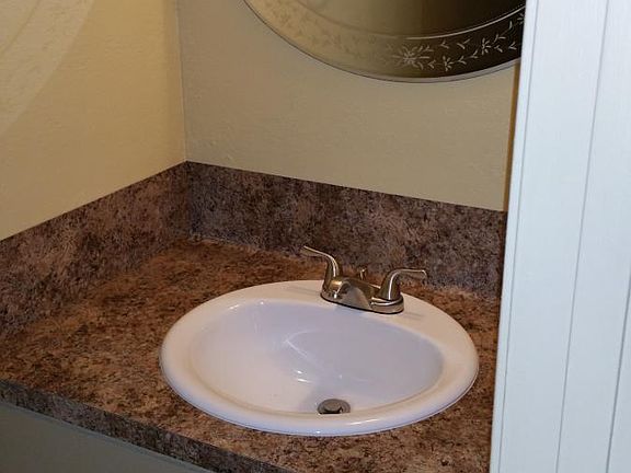 5th image of 3510 Country Club Dr S Unit 2