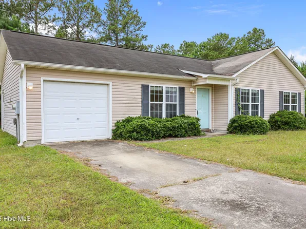 180 Ashbury Park Lane, Richlands, NC 28574