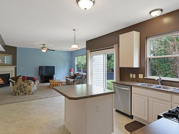 5th image of 7878 Birch Creek Dr