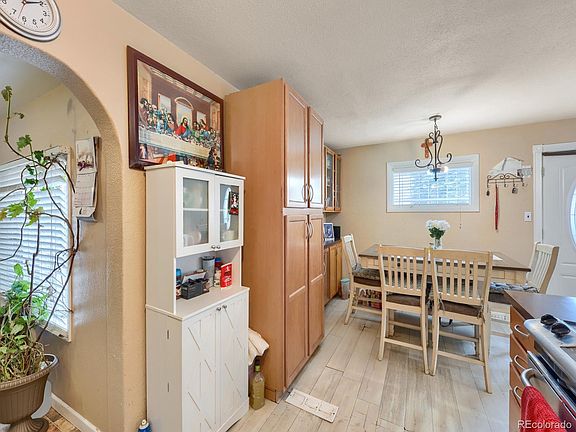 4th image of 4960 W Oregon Place
