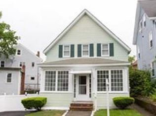 8 Hill St, Taunton, MA 02780