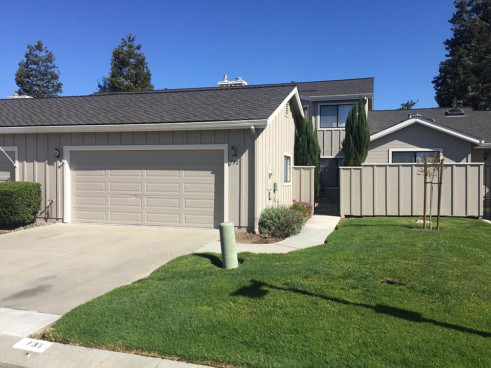 1st image of 732 Helen Dr