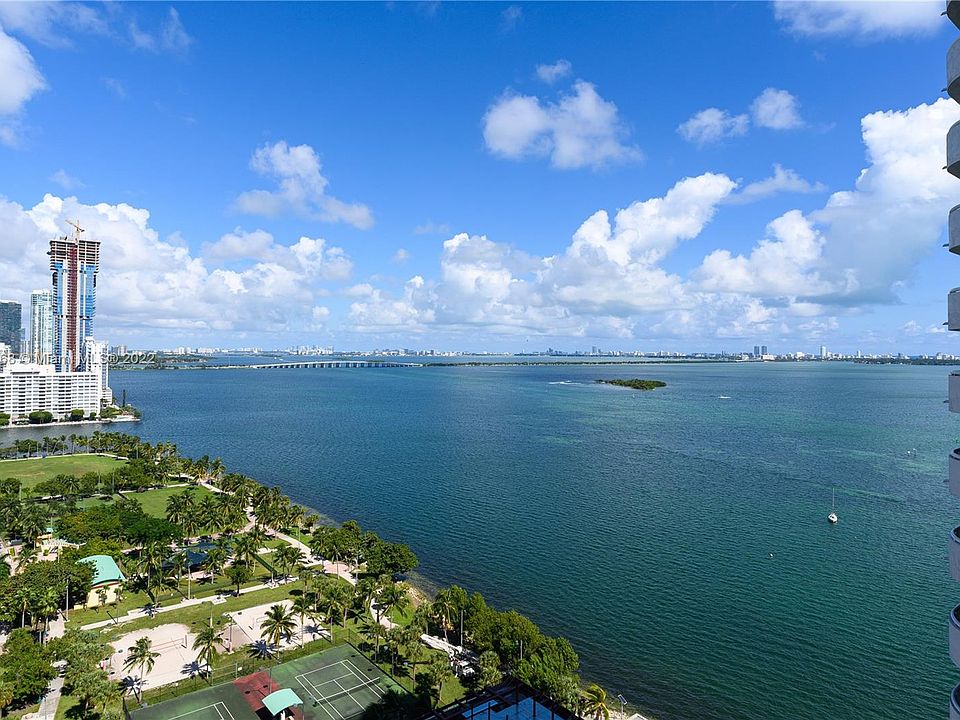 1st image of 1717 N Bayshore Dr #A-2739