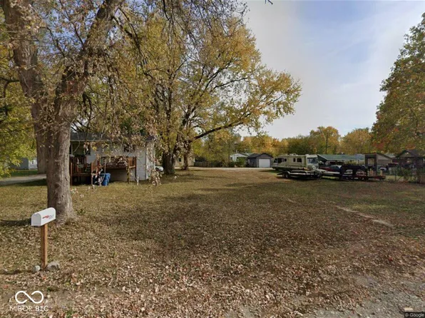 3205 Foltz St, Indianapolis, IN 46221