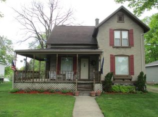 447 Maple St, Colon, MI 49040