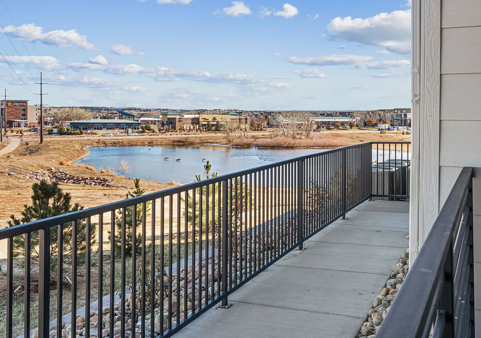 Like New 3-Bedroom Condo in Stonegate, Parker, Colorado — Photo 2