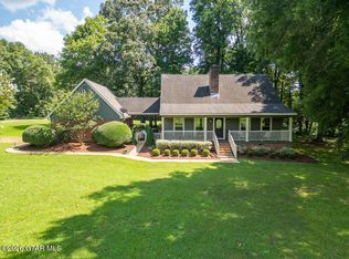 87 Twin Gum Rd, Starkville, MS 39759