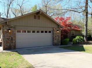 8657 Haven Dr, Bentonville, AR 72756
