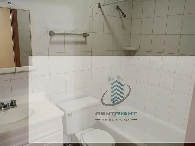1306 N Cleaver St #BF — Photo 29