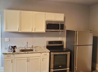 64 Arch St APT 1, Glen Lyon, PA 18617