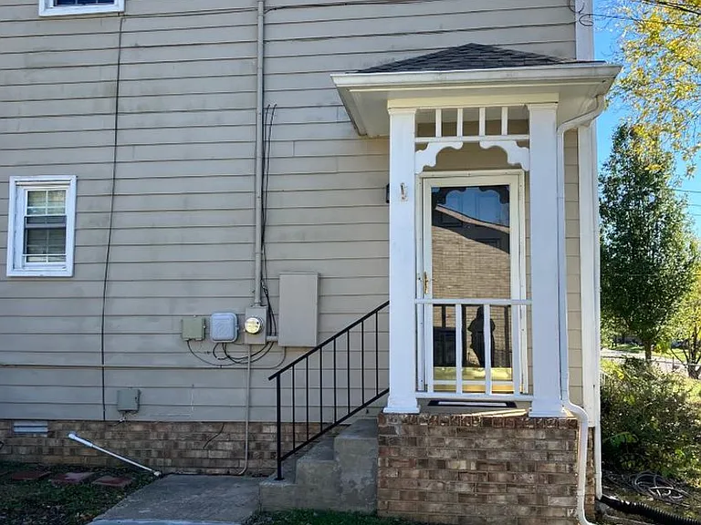 4731 Cascade Dr — Photo 1
