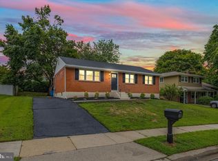 30 Vansant Rd, Newark, DE 19711