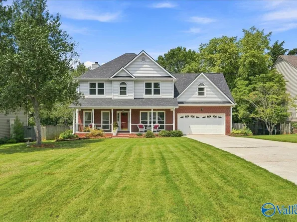 135 Pebble Brook Cir, Madison, AL 35758