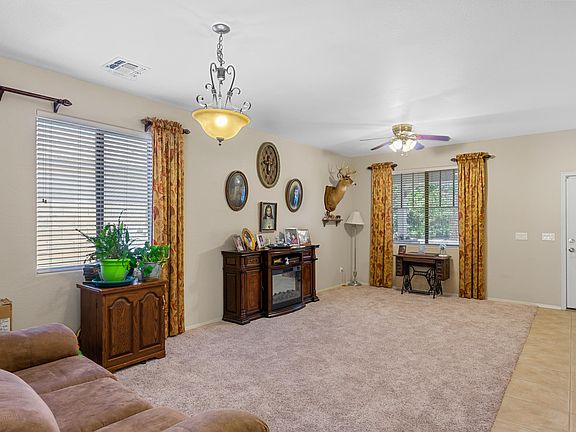 5th image of 1113 E Coyote Creek Way
