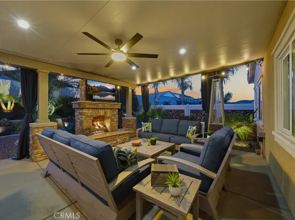 29981 Western Front Dr, Menifee, CA 92584