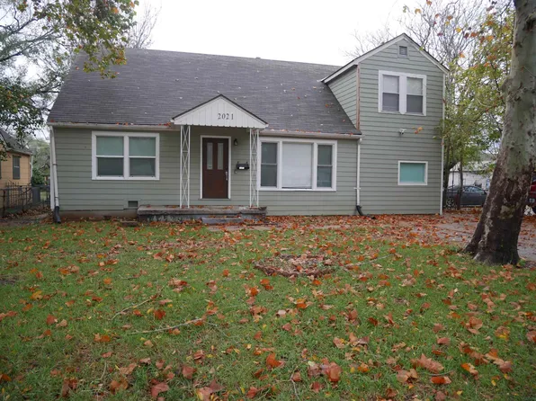 2021 S Palisade Ave, Wichita, KS 67213