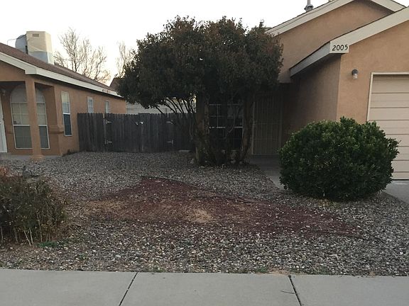 2nd image of 2005 Panorama Dr SW