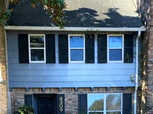 4309 Woodland Dr, New Orleans, LA 70131