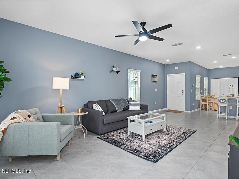 237 Aralia Ln — Photo 6
