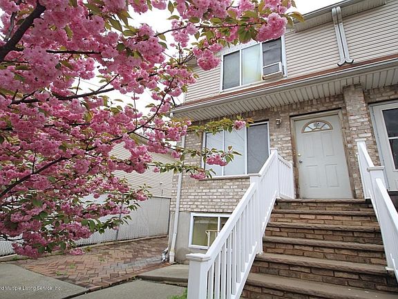 2nd image of 15 N Burgher Ave