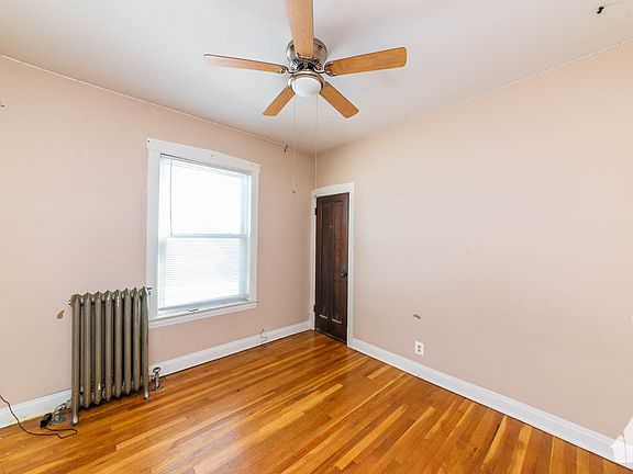5th image of 4857 W Schubert Ave #2